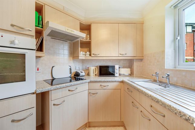 Flat for sale in Hillary Court, Formby, Liverpool