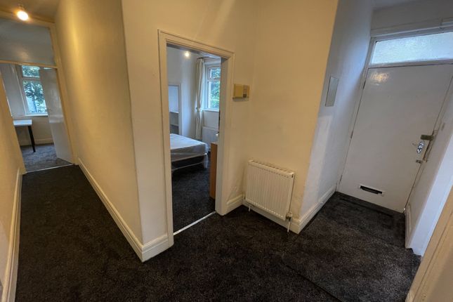 Terraced house to rent in St. Chads Drive, Leeds
