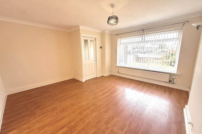11, Dee Close, Liverpool photo 3