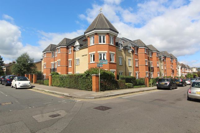 Property for sale in Leicester Road, New Barnet, Barnet