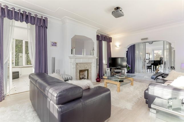 7, Wynmore Avenue, Leeds photo 2