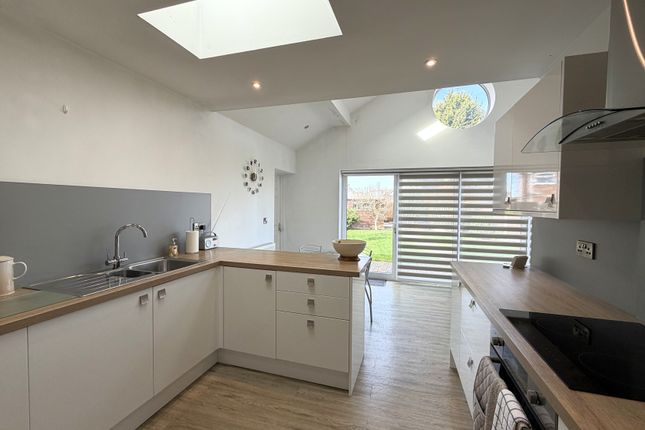 34, Arden Moor Way, North Hykeham photo 3