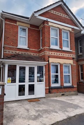 Thumbnail Detached house to rent in Markham Road, Bournemouth, Dorset