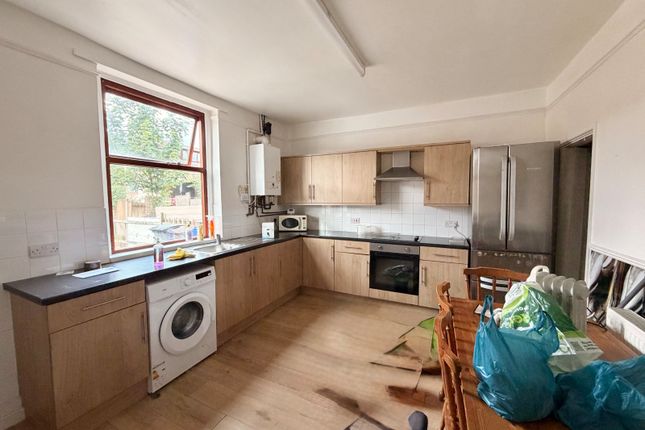 94, Lloyd Street, Sheffield photo 2
