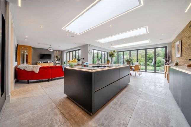 Oltom House, 41, Chislehurst Road, Chislehurst photo 4