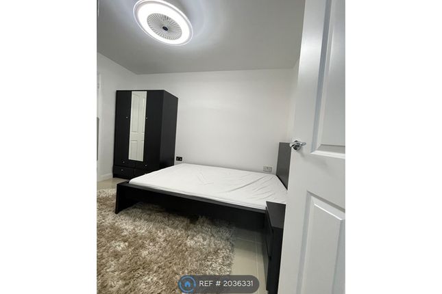 Room to rent in Gorsy Way, Nuneaton