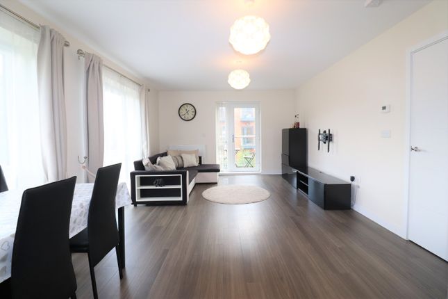 Flat for sale in Pilots View, Chatham