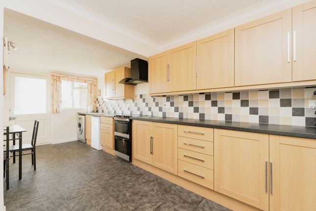 Lausanne, 215, Holt Road, Norfolk photo 3