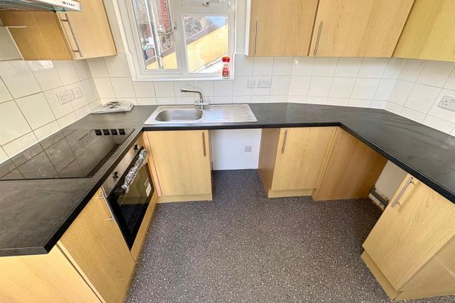 2 Bedroom Flat in BN17 5EA