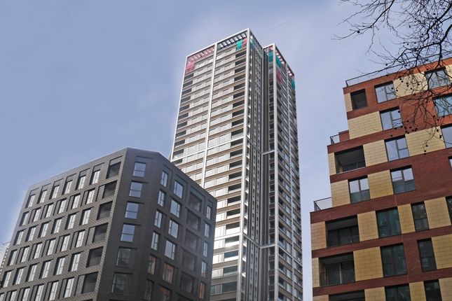 Flat to rent in Weymouth Building, Elephant Park, Elephant &amp; Castle