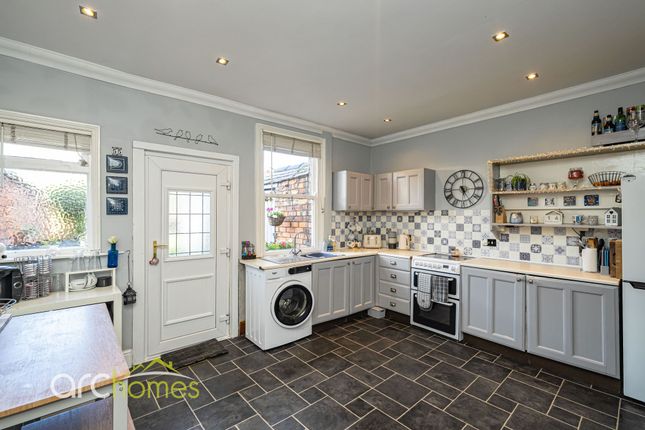 55 Lovers Lane, Manchester photo 3