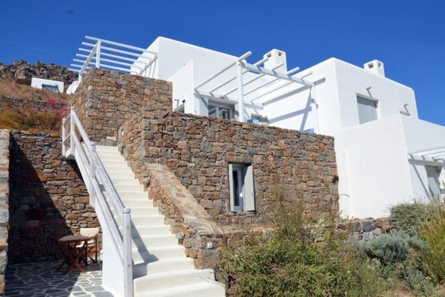 Apartment for sale in Mikonos 846 00, Greece
