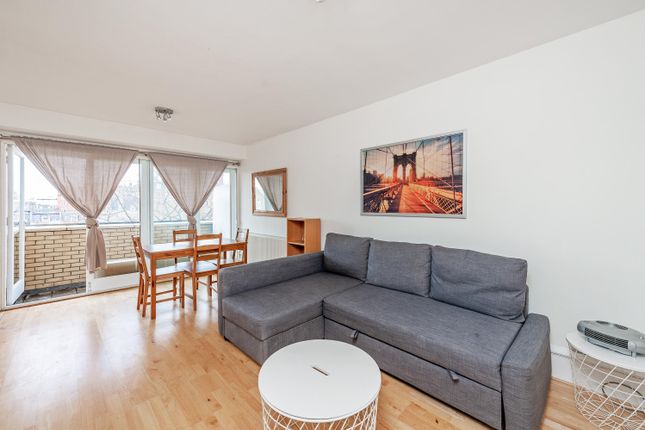 Flat for sale in Porchester Terrace North, London