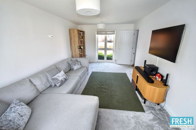 110, Waun Fawr, Swansea photo 4