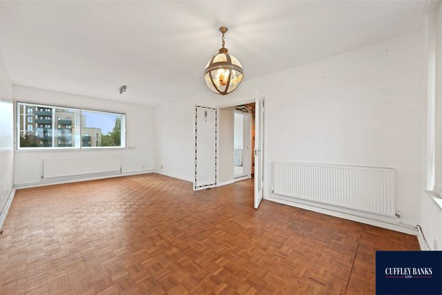 2-bed flat on 20, Perivale Grange, Middlesex, £399,950