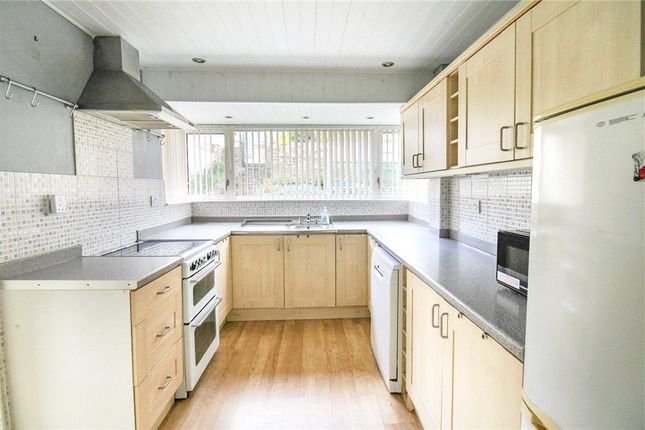 1, Ryan Grove, West Yorkshire photo 4