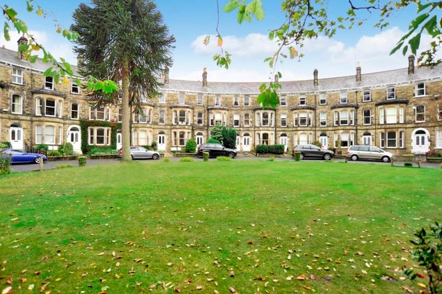 Thumbnail Flat to rent in Royal Crescent, Harrogate
