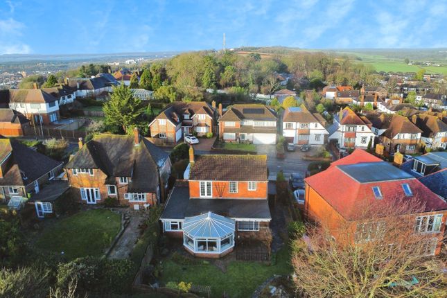 6, Hilltop Crescent, Drayton, Portsmouth photo 4