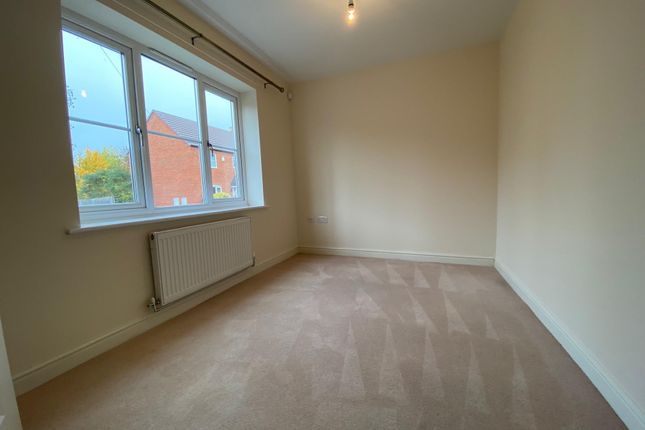 Semi-detached house to rent in Mabbs Close, Worcester