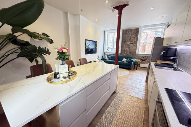Apt 64, Murray's Mill, Ancoats photo 4