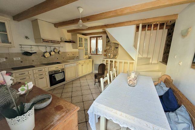 Property for sale in Saint-Genies-De-Fontedit, Languedoc-Roussillon, 34480, France