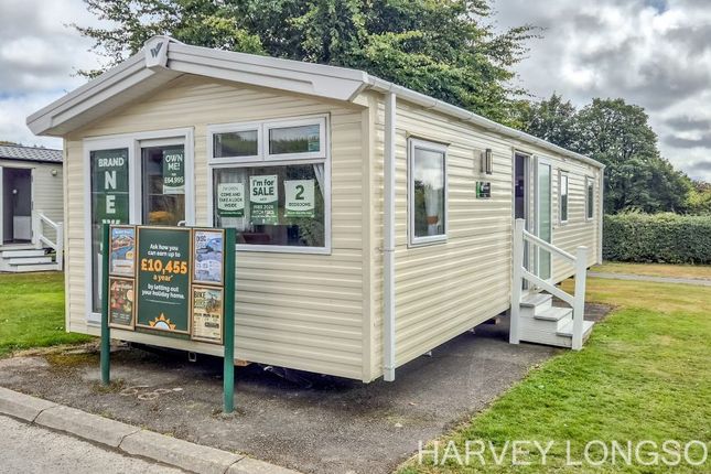 2-bed caravan on Stowford Farm Meadows, Berry Down, Ilfracombe, £64,995