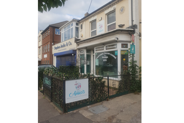 Thumbnail Restaurant/cafe for sale in Albert Mews, Milton Road, Westcliff-On-Sea