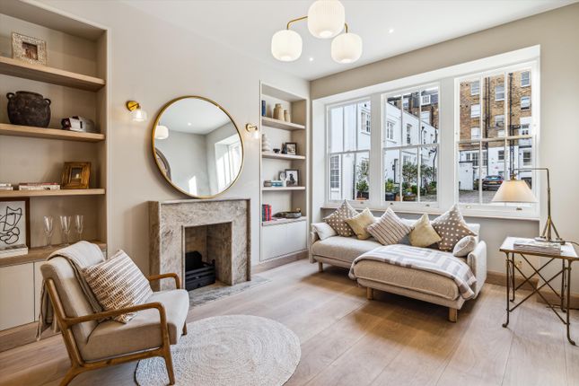 8, Montagu Mews North, London photo 2