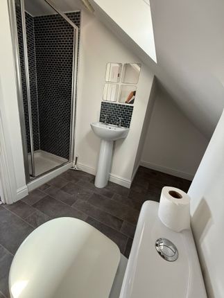 7, Catchland Close, CORBY photo 5