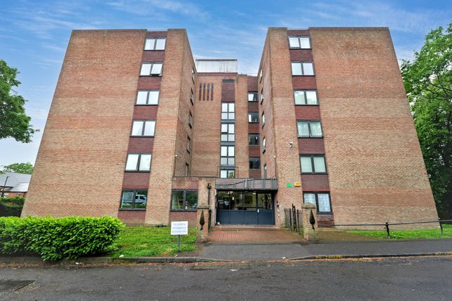 2-bed flat on Flat 23 Benwell Close, Newcastle Upon Tyne, £35,000