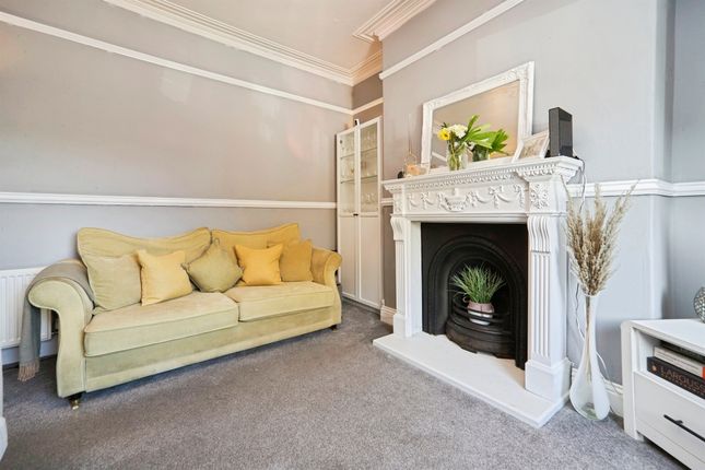 3, Baden Street, Keighley photo 4
