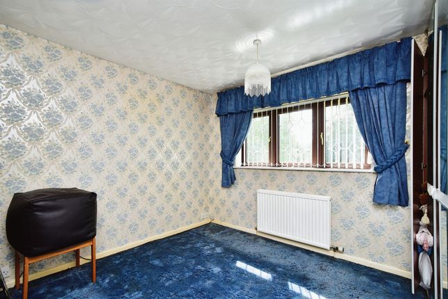 Semi-detached house for sale in Oldlands Walk, Swindon