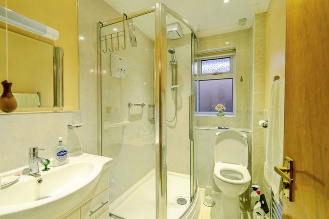 17, Kyoto Court, BOGNOR REGIS photo 4