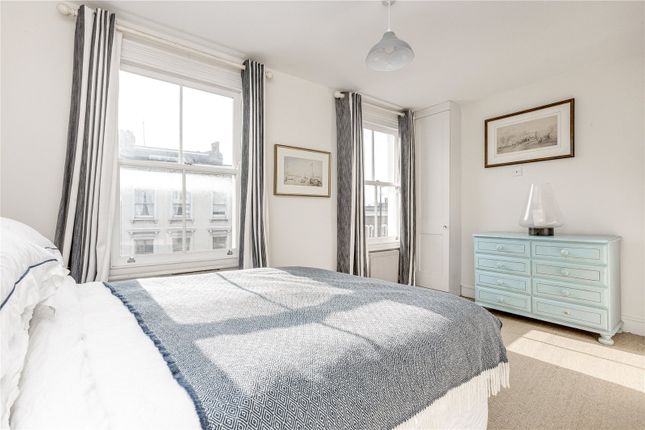 Maisonette for sale in New Kings Road, Fulham Broadway