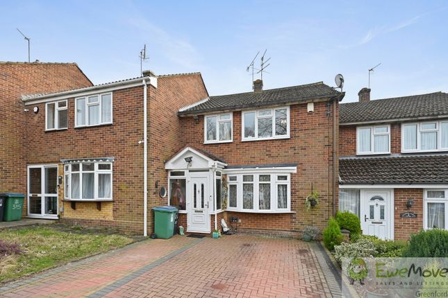 317, Sheepcot Lane, Watford photo 3