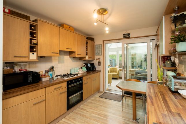 20, Cherry Tree Park, Balerno photo 4