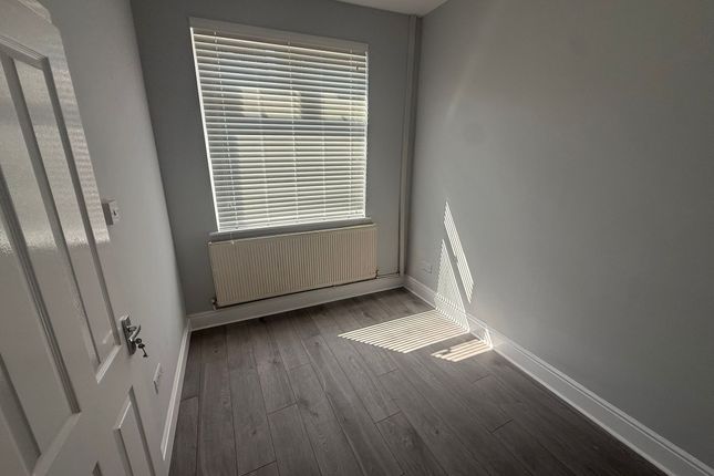 90, Swan Lane, Coventry photo 4