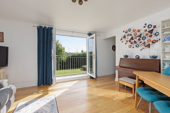 55c, Tarmachan Road, Dunfermline photo 2