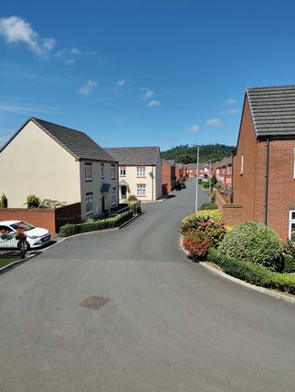 93, Stryd Bennett, Llanelli photo 2
