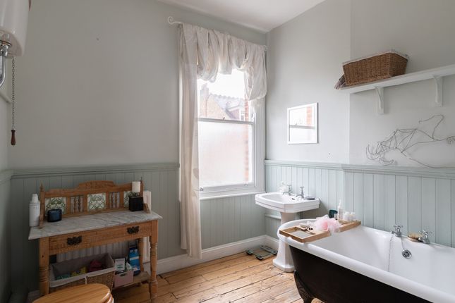 Terraced house for sale in Adelaide Avenue, Brockley