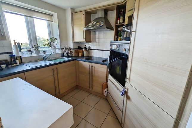 20 Coopers Court, Blue Cedar Close, Bristol photo 3