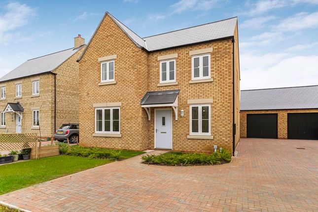 Thumbnail Detached house for sale in Selby Drive, Bicester