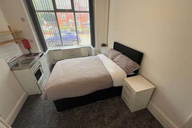 Flat 1, 213, Wood End Road, Birmingham photo 2