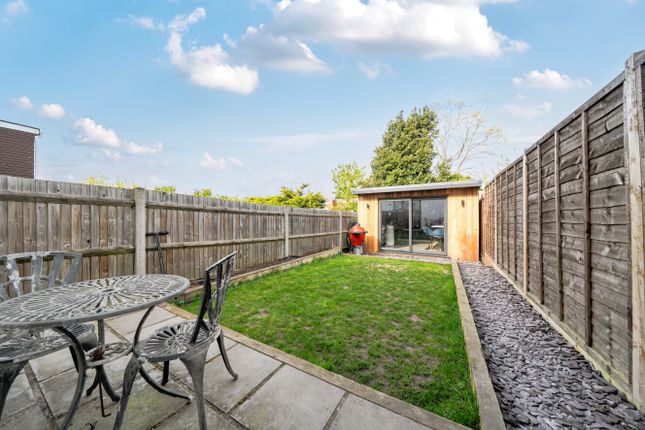 54, White Horse Hill, Chislehurst photo 4