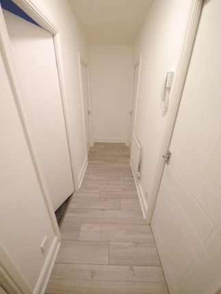 27 Tiberius Close, Wallsend photo 4