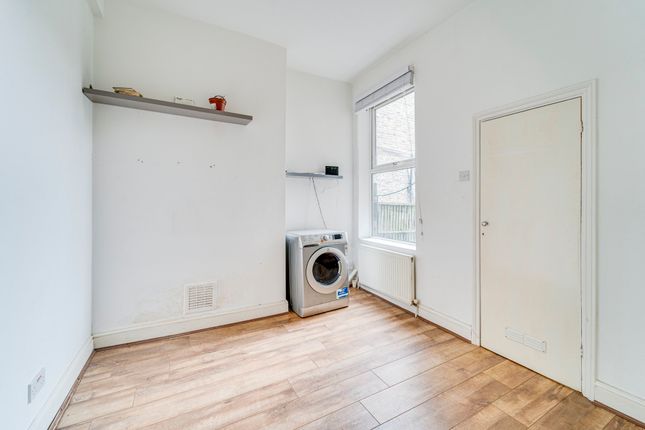 Flat for sale in Palmerston Crescent, London