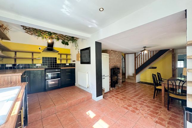 1 St. Nicholas Place, Wantage photo 2