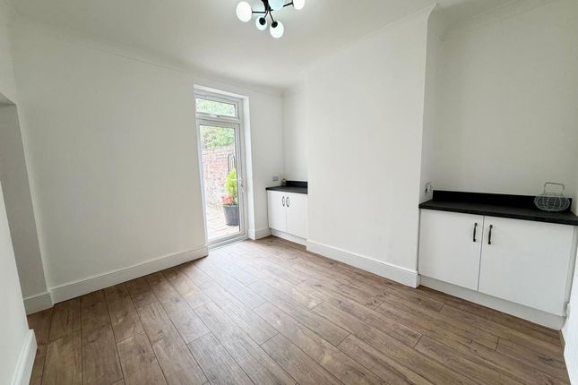 14 West Brampton, Newcastle photo 5