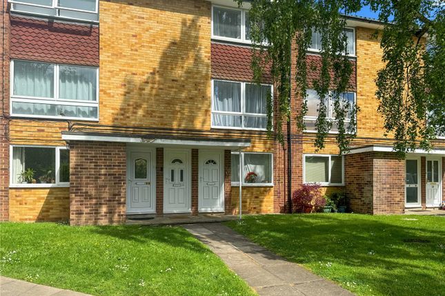 Flat to rent in Inglewood Court, Liebenrood Road, Reading, Berkshire