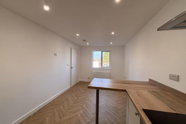 Dorset Avenue, Leicester photo 4